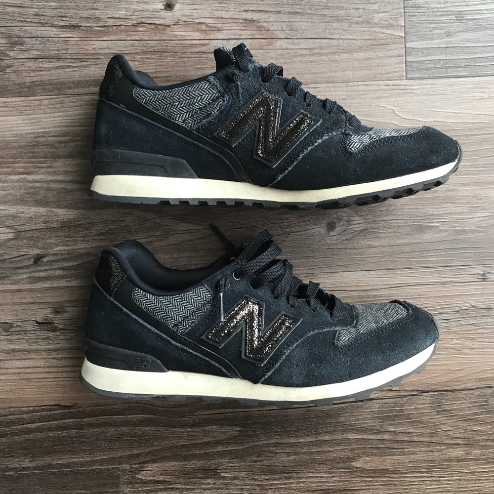 Women’s New Balance Size 7.5